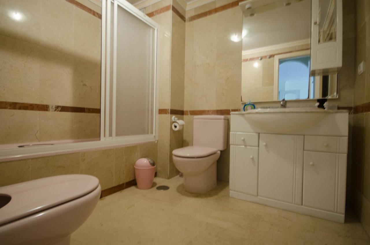 אסטפונה Aparment Neptuno- Located On The Promenade A Few Metres From The Beach. מראה חיצוני תמונה