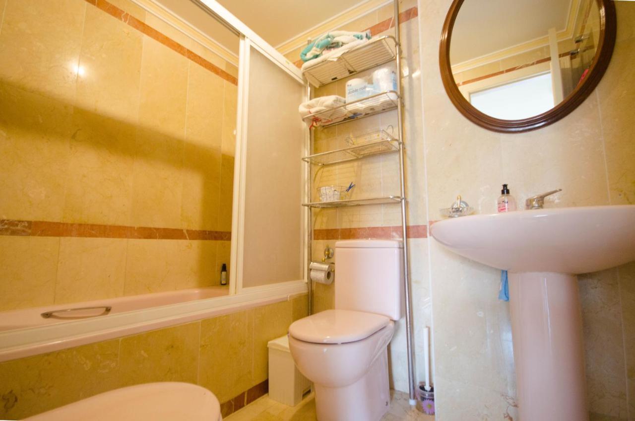 אסטפונה Aparment Neptuno- Located On The Promenade A Few Metres From The Beach. מראה חיצוני תמונה