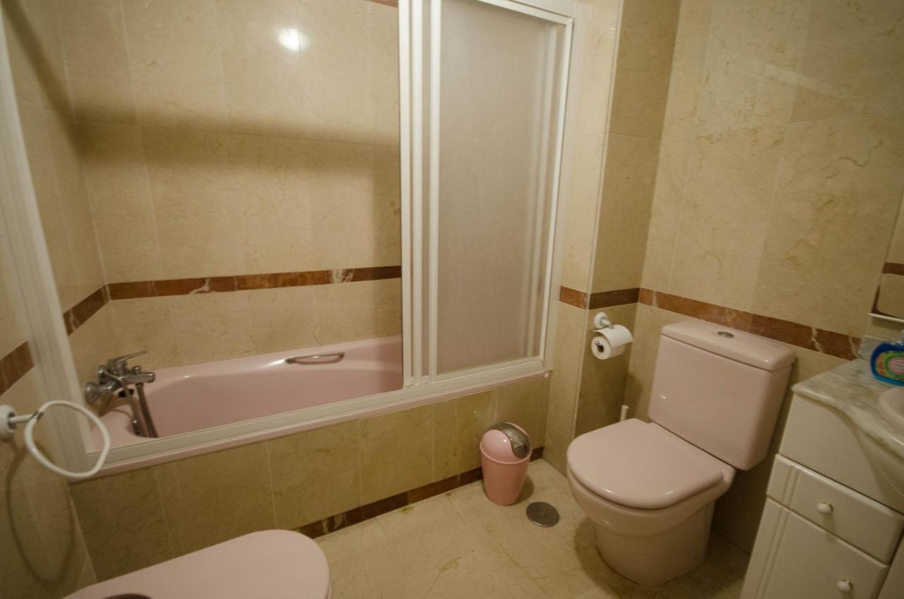 אסטפונה Aparment Neptuno- Located On The Promenade A Few Metres From The Beach. מראה חיצוני תמונה