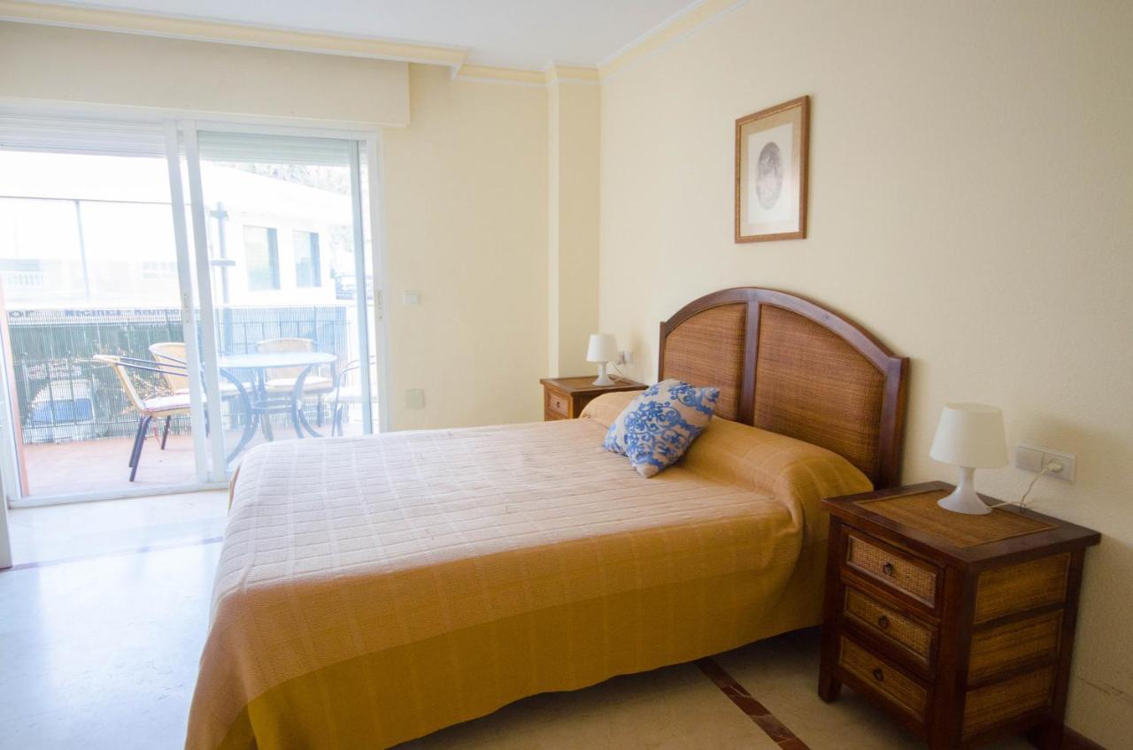 אסטפונה Aparment Neptuno- Located On The Promenade A Few Metres From The Beach. מראה חיצוני תמונה