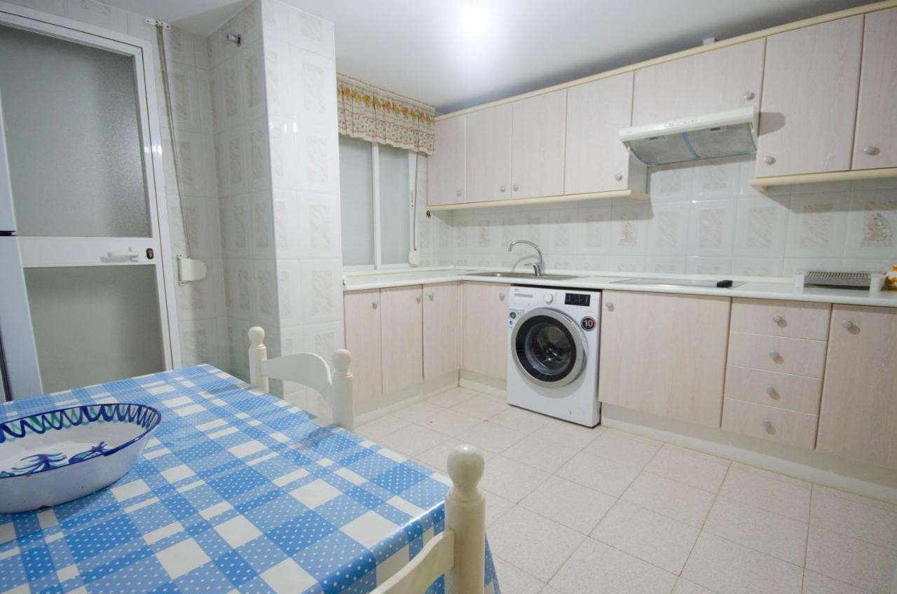 אסטפונה Aparment Neptuno- Located On The Promenade A Few Metres From The Beach. מראה חיצוני תמונה